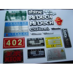 制作鋁、銅，不銹鋼標(biāo)牌