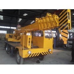 輕小型起重機(jī)——【廠(chǎng)家推*】*好的小型吊車(chē)多少錢(qián)