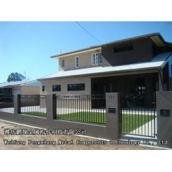 噴涂鋁合金管護(hù)欄批發(fā) 上哪買便宜的熱鍍鋅鋼管柵欄