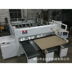 全自動(dòng)電子裁板鋸的優(yōu)異性能介紹