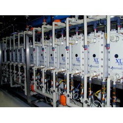 【反滲透設(shè)備】質(zhì)量上乘,專業(yè)讓您放心.經(jīng)久耐用,容易清洗,