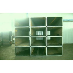 享鑫鋼管為您供應(yīng)專業(yè)制造矩形鋼管鋼材，300方矩形鋼管