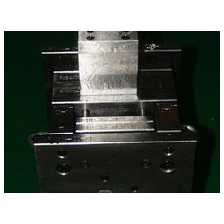 口碑好的鋁壓鑄模具【供應】，價格合理的通訊壓鑄件產(chǎn)品