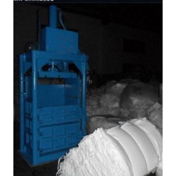 30噸服裝打包機(jī)，50噸服裝打包機(jī)，60噸服裝打包機(jī)