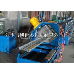 護欄板成型機設(shè)備