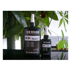 可以粘PC有哪些膠水，PC與玻璃該怎么粘，玻璃粘PC膠水