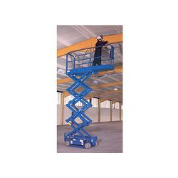 首推！品質(zhì)保障的自行走式液壓升降平臺，來自金順