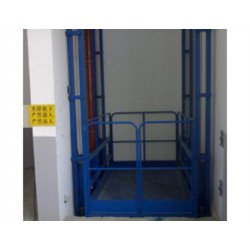 山東貨物提升機哪里好？