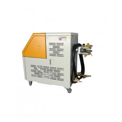 東莞恒榮機械供應專業(yè)的 油式模溫機——供銷模溫機