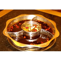 重慶火鍋培訓(xùn)報(bào)價(jià)_*流的重慶火鍋培訓(xùn)機(jī)構(gòu)，當(dāng)屬渝豐餐飲