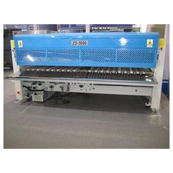 海鋒機(jī)械工業(yè)折疊機(jī)制作商，價(jià)位合理的折疊機(jī)/工業(yè)折疊機(jī)