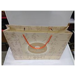 精美手提袋價格如何，創(chuàng)新型的實(shí)惠手提袋