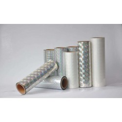 廠家批發(fā)鍍鋁膜、鐳射膜、預(yù)涂膜、轉(zhuǎn)移膜、觸感膜等