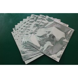 防靜電鍍鋁袋，專業(yè)生產(chǎn)防靜電阻隔包裝，電子產(chǎn)品包裝