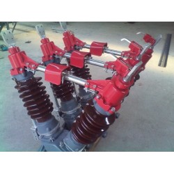 高原型35kv隔離開(kāi)關(guān)廠家