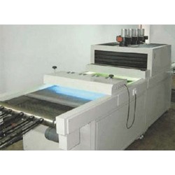 uv干燥機，干燥固化設(shè)備，安裝設(shè)計uv干燥光固化工程