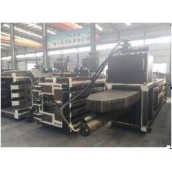 簡談臥式秸稈打包機(jī)的些許特點