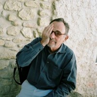 他是世界三大平面設(shè)計(jì)師之一，被全球模仿！