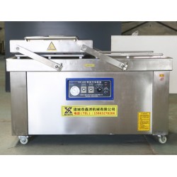 廠家定制帶湯汁產(chǎn)品真空包裝機，人參酒真空包裝機