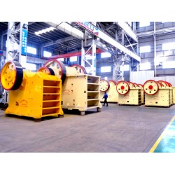 玄武巖破碎生產(chǎn)線設(shè)備如何配置？Z100